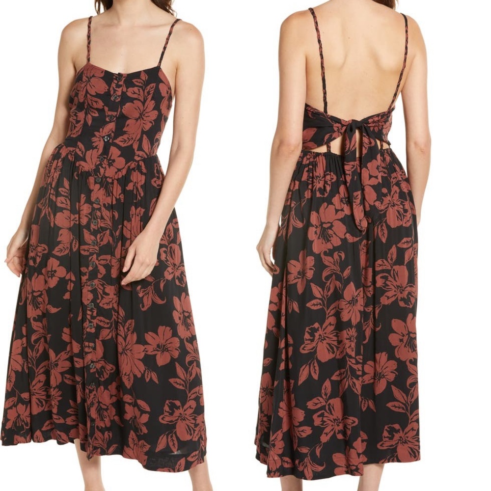 NWT! Free People Floral Print Halter Neck Sundress
DARK COMBO Size XL